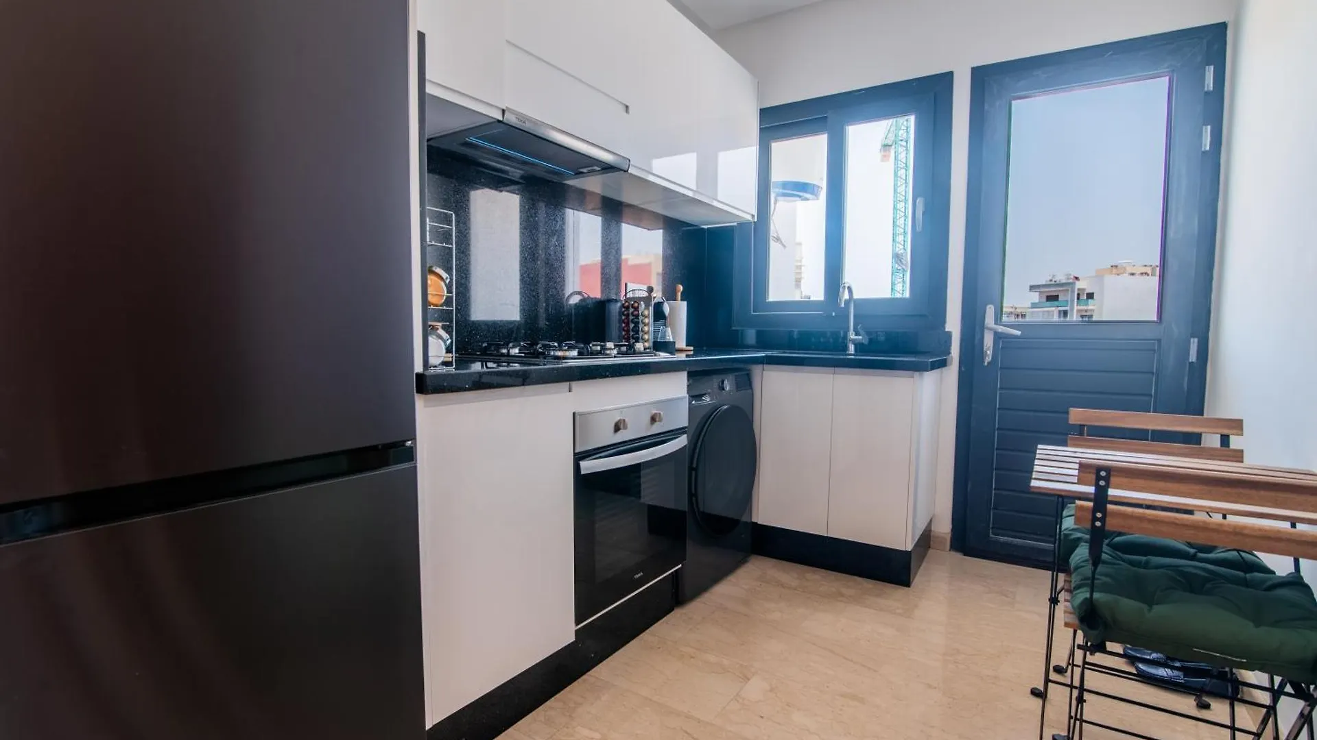 Appt Moderne & Lumineux A Haut Founty, Proche Plage -Agadir アパート