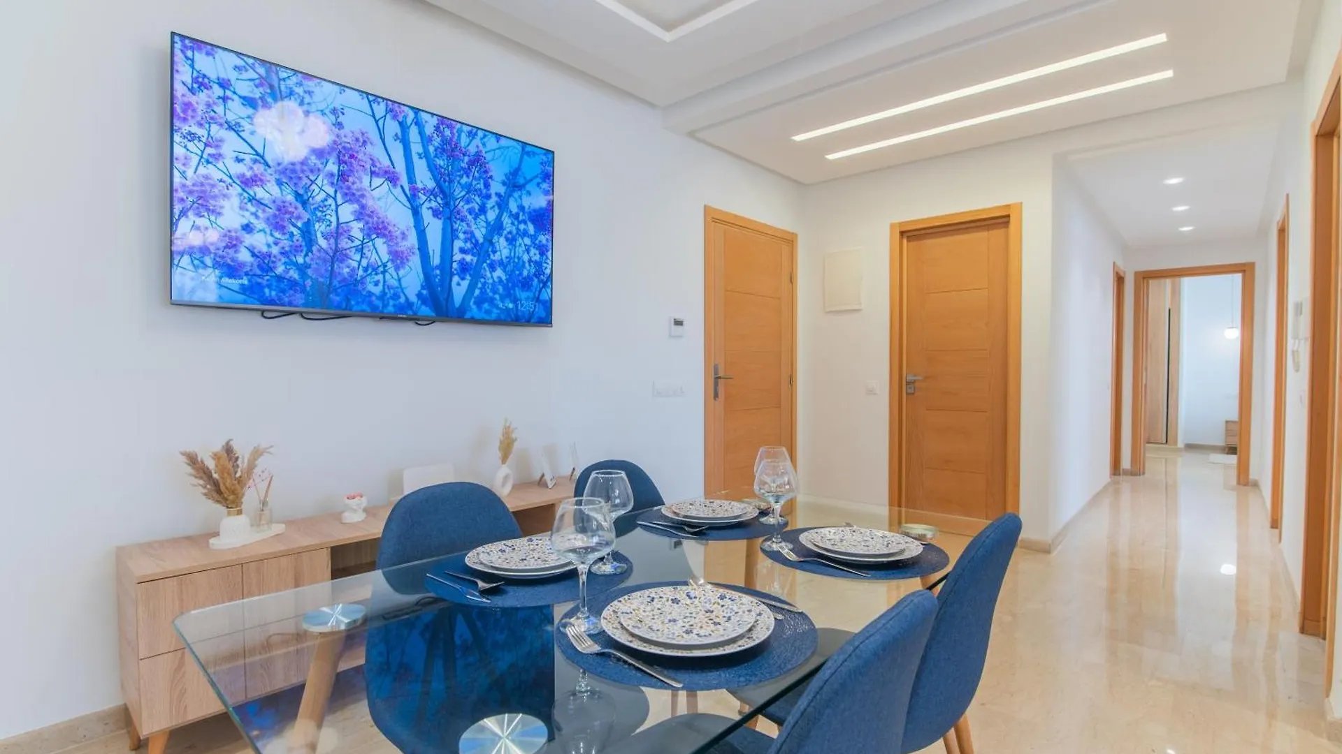 Appt Moderne & Lumineux A Haut Founty, Proche Plage -Agadir アガディール